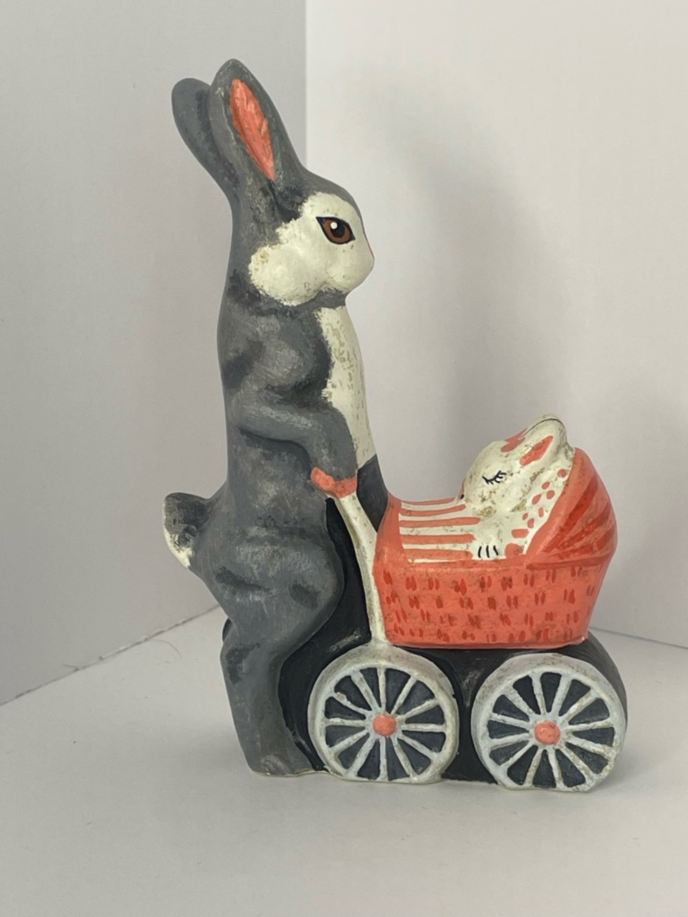 Vaillancourt Folk Art Pink Baby Carriage 9819 Chalkware Rare Vintage - Picture 6 of 16